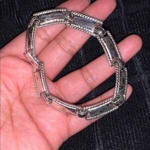 Napier 1971, designed by Francis Fujio.